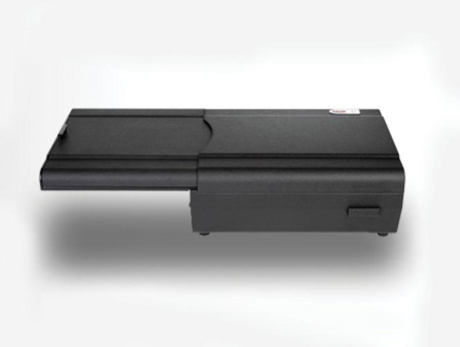 VMI 5100 CR reader packed in its transport case